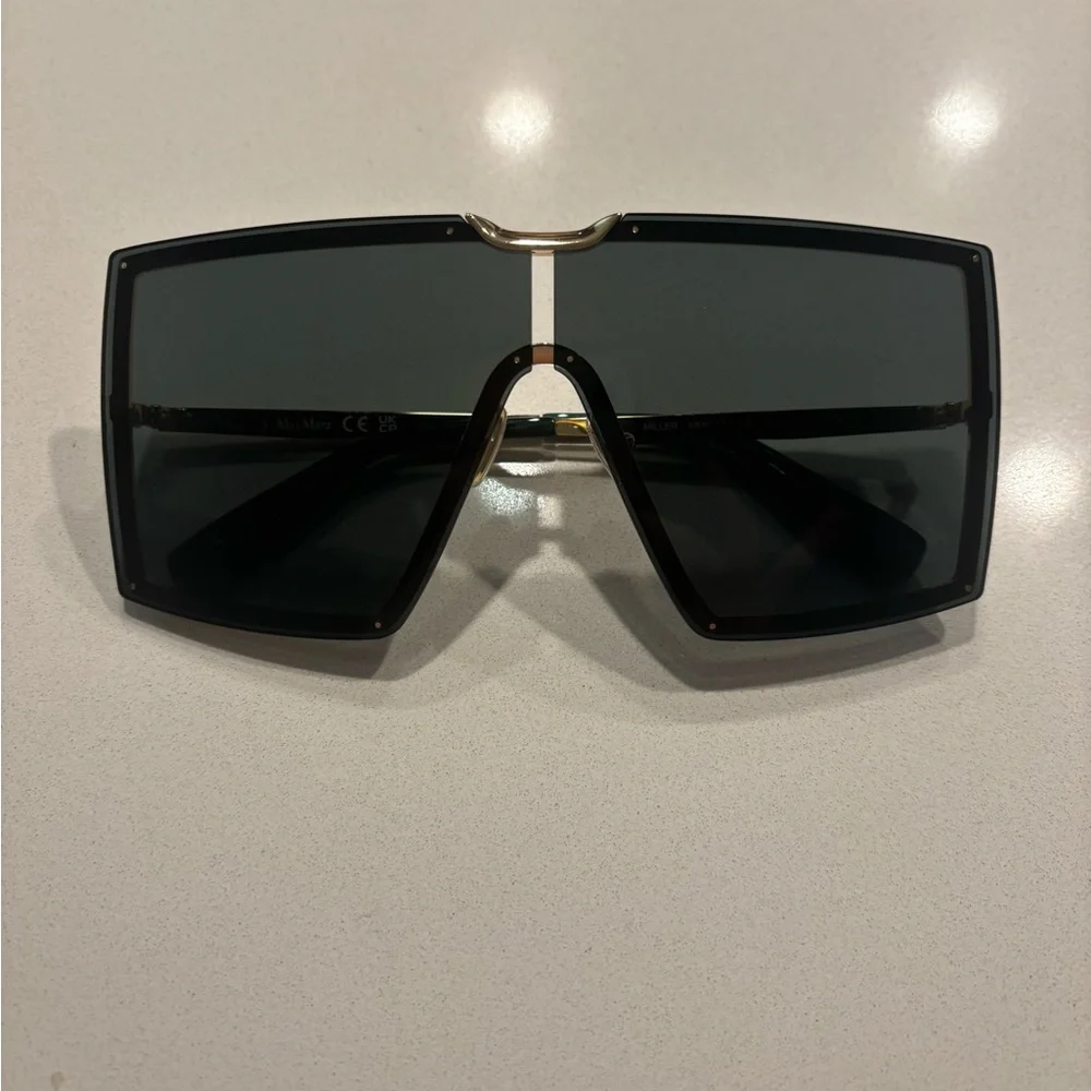 Max Mara Shield Sunglasses Oversized Gold Green